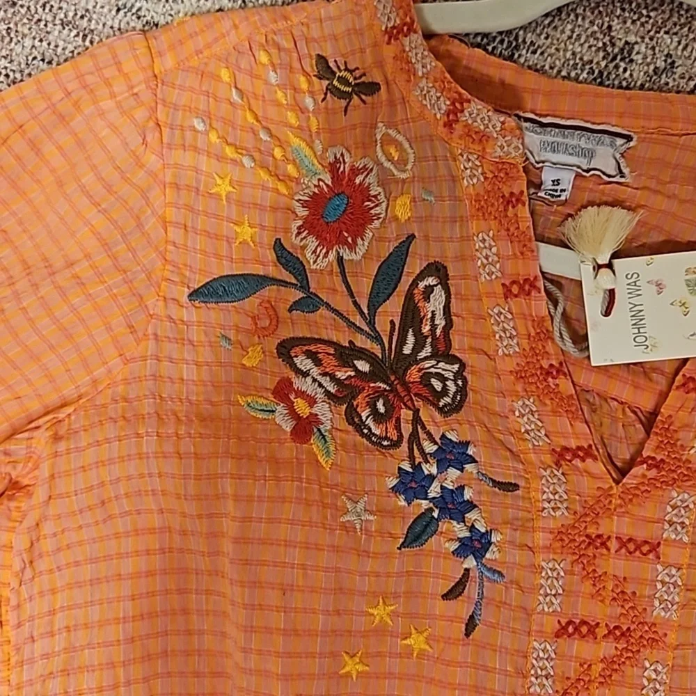 Johnny Was Olinda Puff Sleeve Effortless Blouse